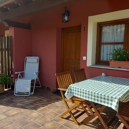 Apartamentos Rurales Llagumelon Villahormes Exteriör bild