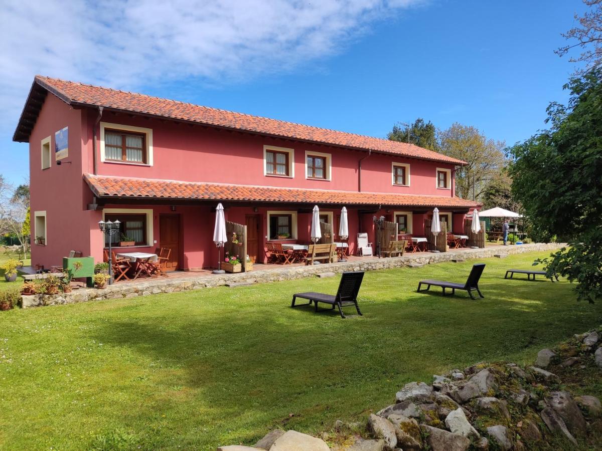 Apartamentos Rurales Llagumelon Villahormes Exteriör bild