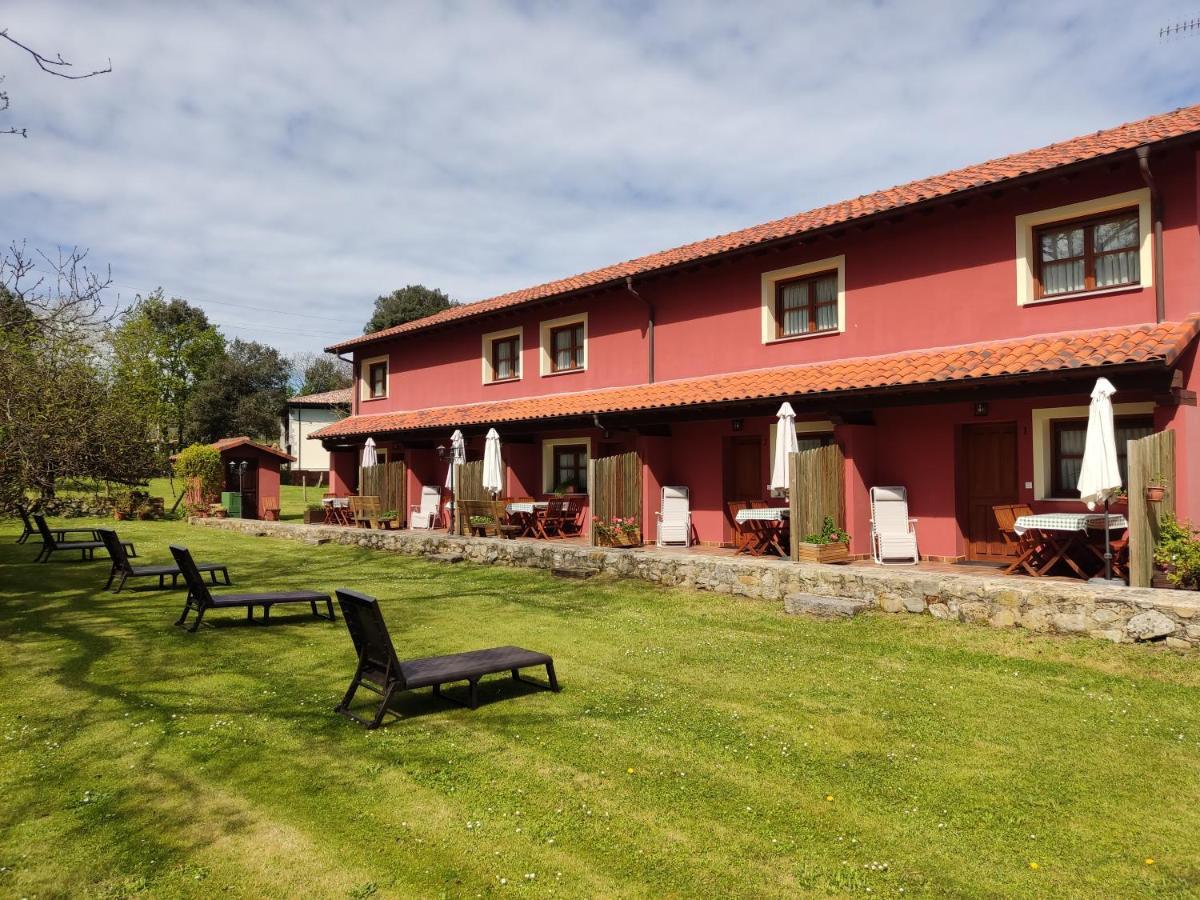 Apartamentos Rurales Llagumelon Villahormes Exteriör bild