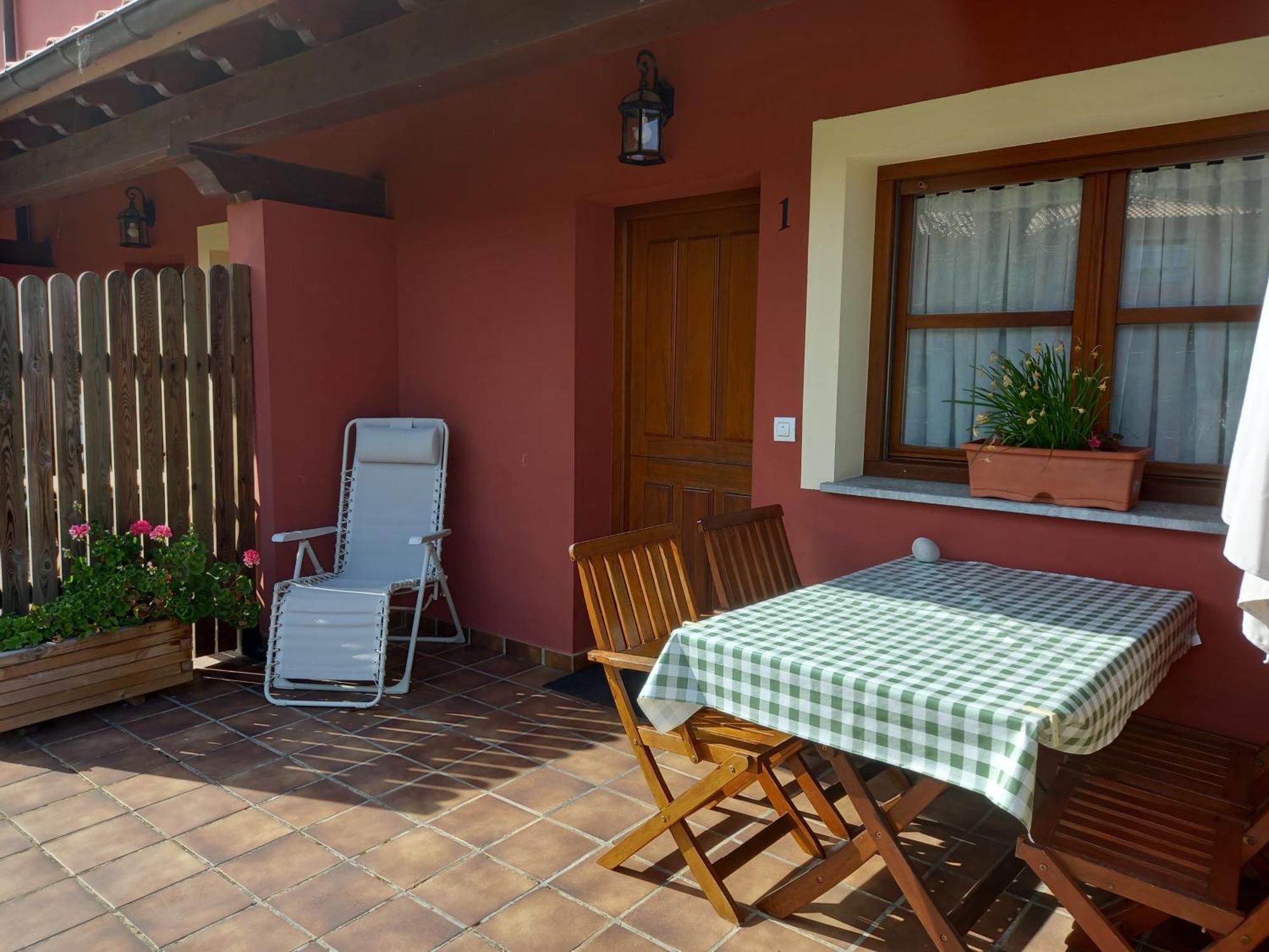 Apartamentos Rurales Llagumelon Villahormes Exteriör bild