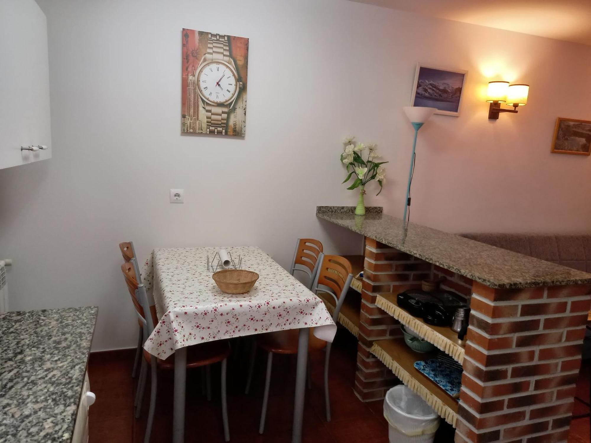 Apartamentos Rurales Llagumelon Villahormes Rum bild